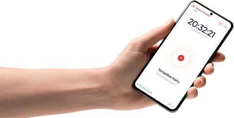 Tangan memegang tablet menampilkan layar scan kartu NFC ABSENKOK